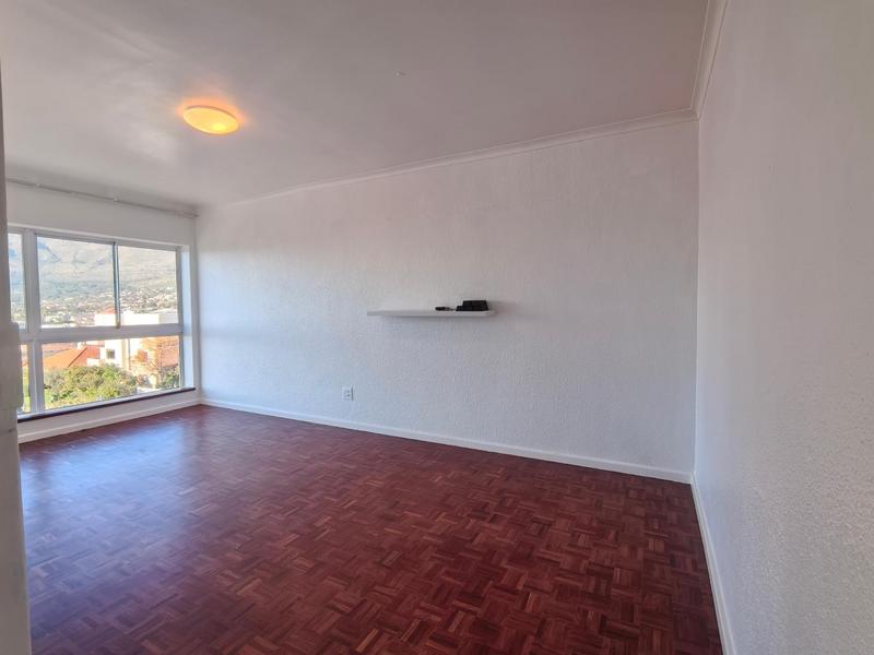 To Let 1 Bedroom Property for Rent in Tamboerskloof Western Cape